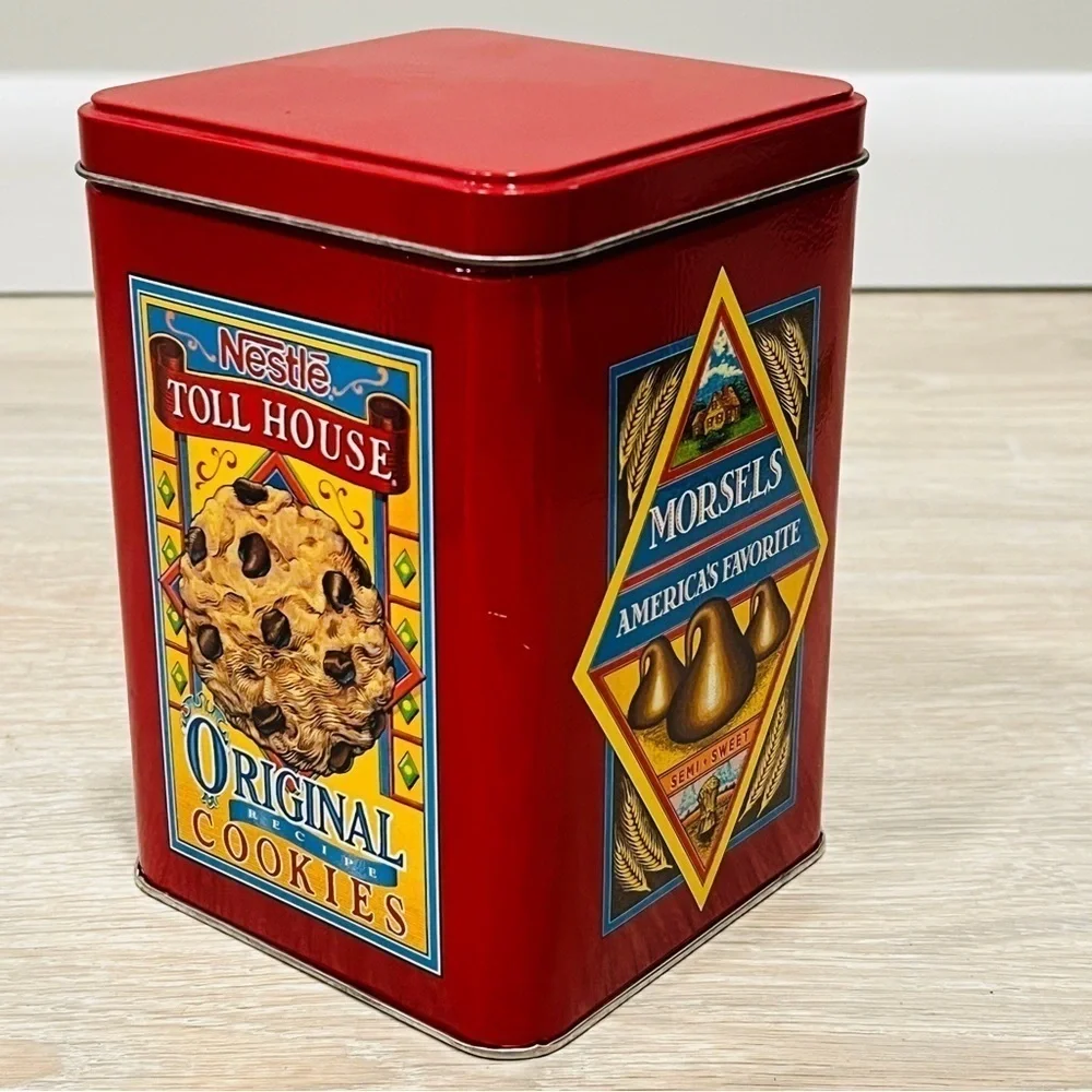 Vintage Nestle Toll House Chocolate Chip Cookies Morsels Limited Edition red Tin